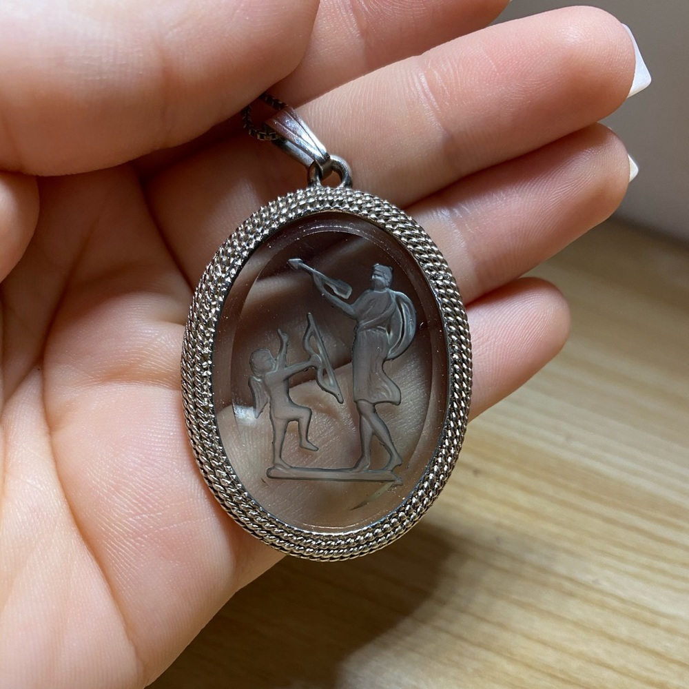 Glass necklace